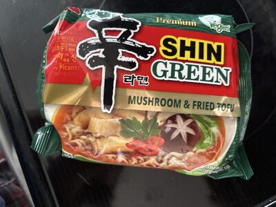 Shin Green Mushroom and Fried Tofu