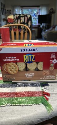 cracker sandwiches peanut butter flavored filling