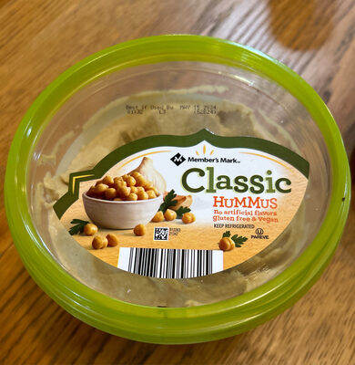 Classic hummus