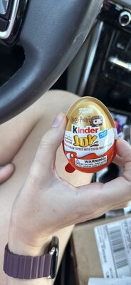 Sweet Cream Topped with Cocoa Wafer Bites