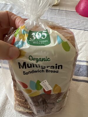 Organic multigrain sandwich bread
