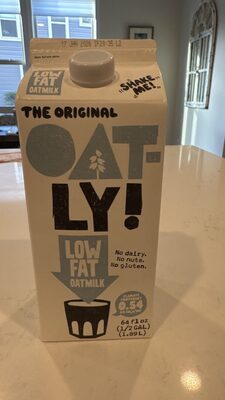 Low fat oat milk