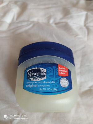 Vaseline pure peteoleum jelly