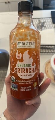 Organic Sriracha red sauce