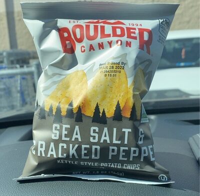 Seasalt& black pepper Kettle cooked potato chips