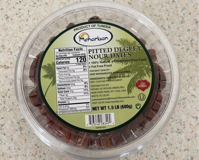 Pitted deglet nour dates