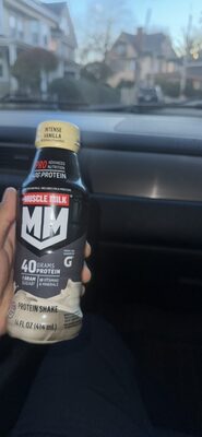 PRO Advanced Nutrition Muscle Milk Intense Vanilla Protein Shake