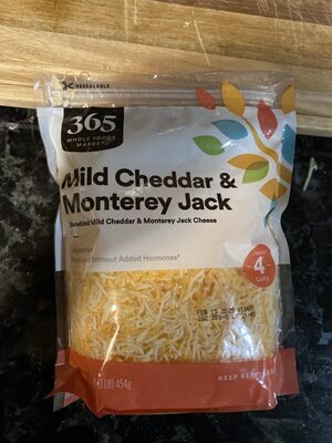 365 everyday value, shredded mild cheddar & monterey jack