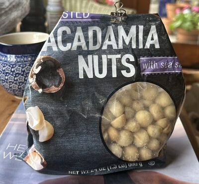 Academia Nuts