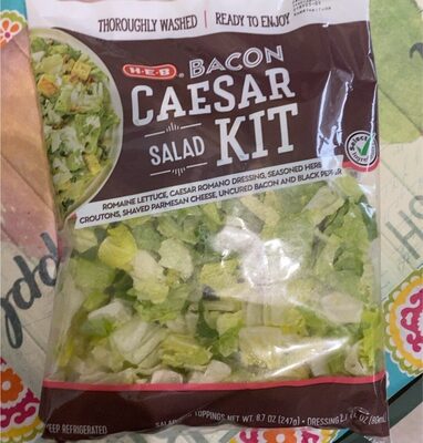 Bacon Caesar salad kit