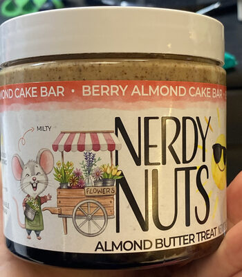 Berry Almond Cake Bar