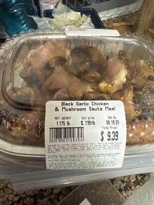 Black Garlic And Chicken Meal