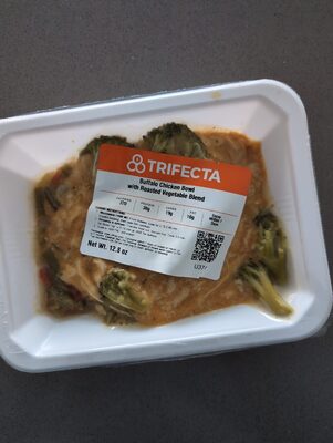 Buffalo Chicken Bowl With Roasted Vegetable Blend