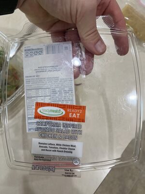 California Inspired Avocado Salad With Chicken & Bacon