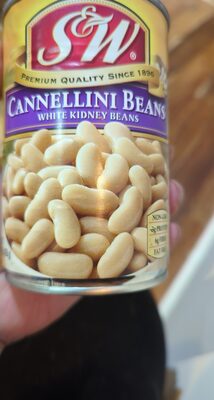 Cannellini white kidney beans