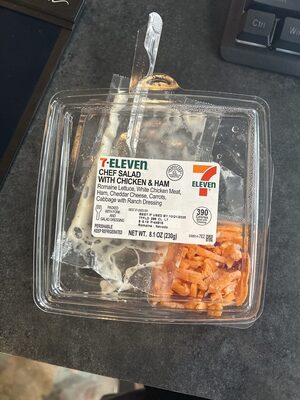 Chef Salad With Chicken & Ham