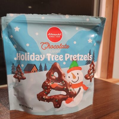 Chocolate Holiday Tree Pretzels