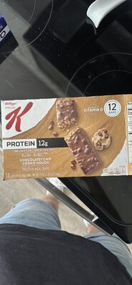 CHOCOLATEY CHIP COOKIE DOUGH PROTEIN MEAL BARS