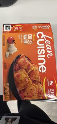 Classic Cheese Ravioli with tomato sauce