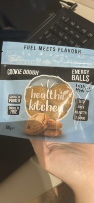 COOKIE DOUGH ENERGY BALLS