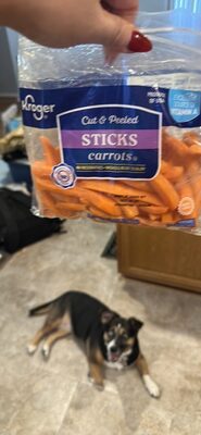 Cut & Peeled Sticks Carrots