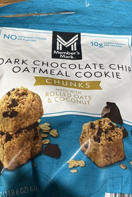 Dark Chocolate Chip Oatmeal Cookie