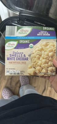 Deluxe Shells & White Cheddar