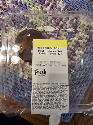 FFM Ultimate Red Velvet Cookie