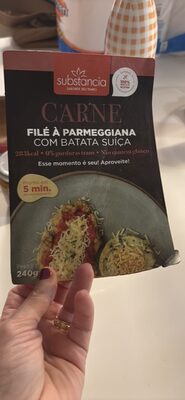 FILÉ À PARMEGGIANA COM BATATA SUÍÇA