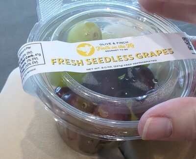 Fresh Seedless Grapes