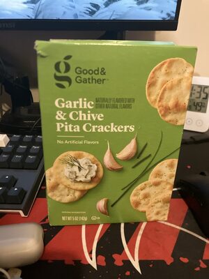 Garlic & Chives Pita Crackers