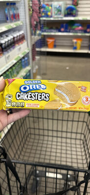 Golden Oreo CAKESTERS