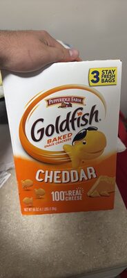 Goldfish Cheddar Baked Snack Crackers