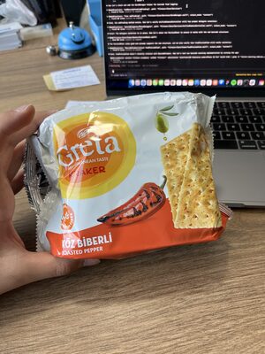 Greta Kraker Köz Biberli