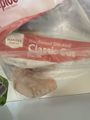 Hardwood smoked classic cut bacon