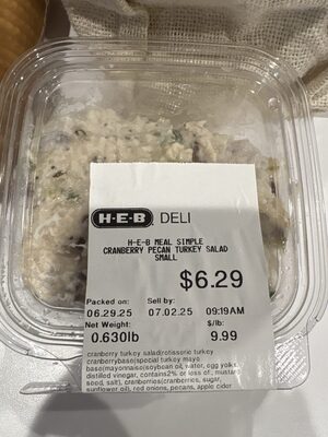 HEB Meal Simple Cranberry Pecan Turkey Salad Small