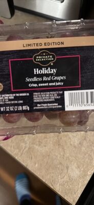 Holiday Seedless Red Grapes