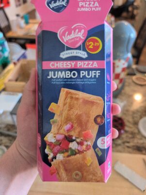 Jumbo Puff Cheesy Pizza