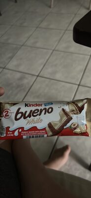 Kinder bueno White
