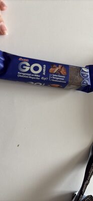 Kuruyemişli ve Bitter Çikolatalı Meyve Bar