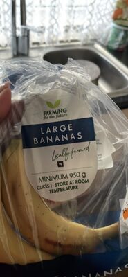 LARGE BANANAS