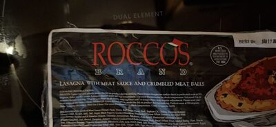 Lasagna with Meat Sauce and Crumbled Meat Balls