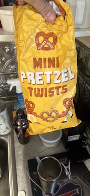 Mini Pretzel Twists