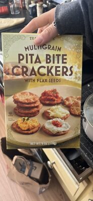 Multigrain Pita Bite Crackers with Flax Seeds