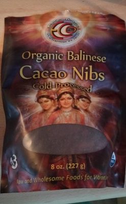 Organic balinese cacao nibs, cold pressed
