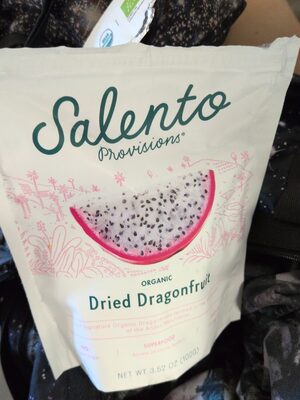 Organic Dried Dragonfruit