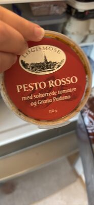 PESTO ROSSO med soltørrede tomater og Grana Padano