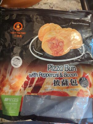 Pizza Bun with Pepperoni and Bacon