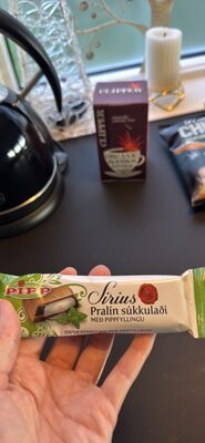 Pralín súkkulaði með piffyfyllingu