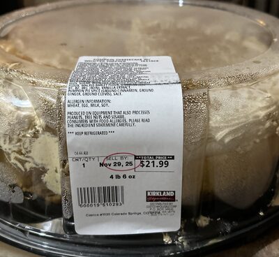 Pumpkin Cheesecake w/ Whipped Topping